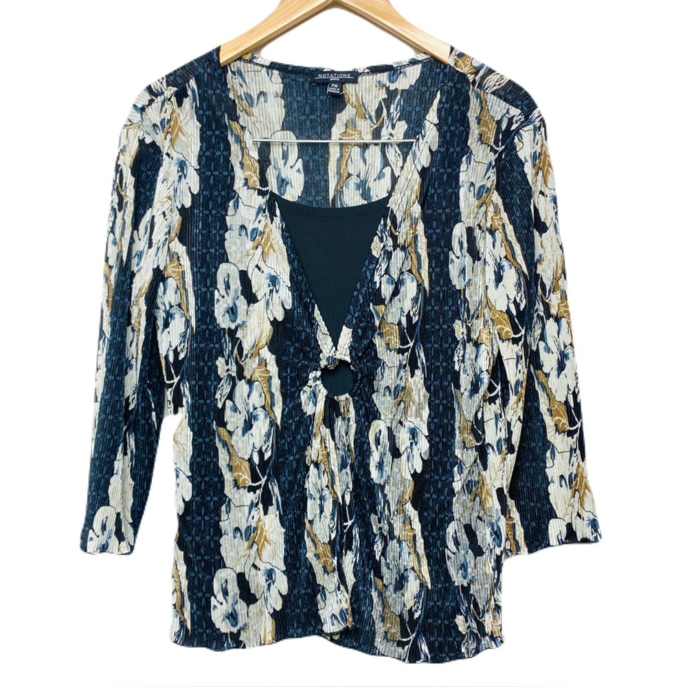 Notations Navy Floral Pleated Blouse 3/4‎ Sleeves Key Hole Detail Women’s PM